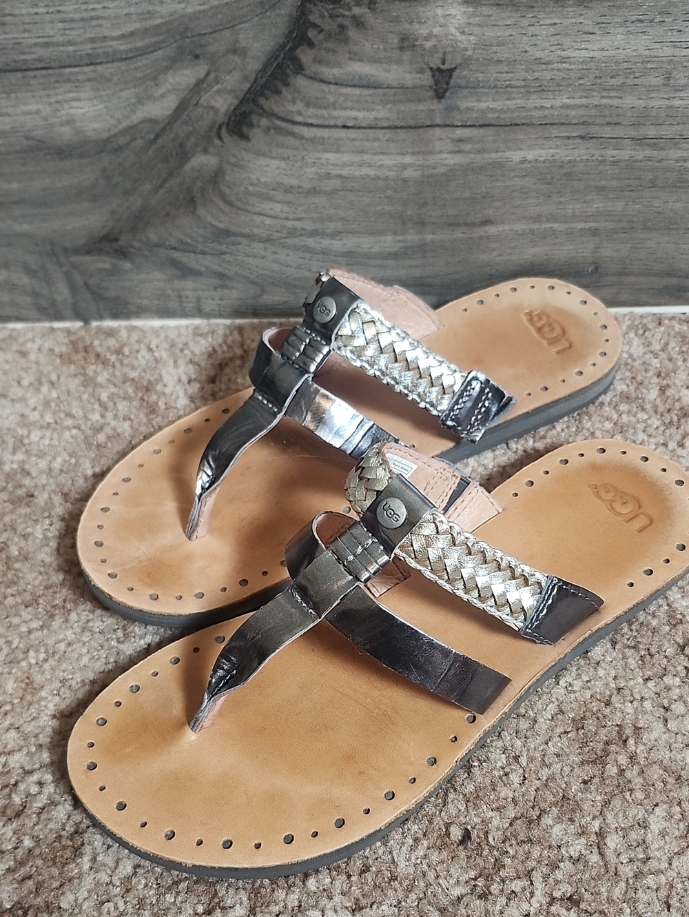 Ugg Audra Leather Sandal In Pewter